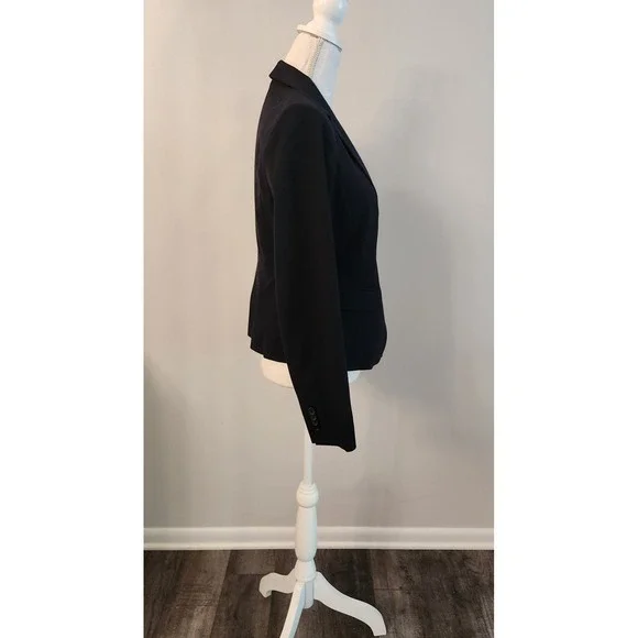 Ann Taylor | Black One-Button Tailored Blazer - Size 4 - Picture 3 of 8